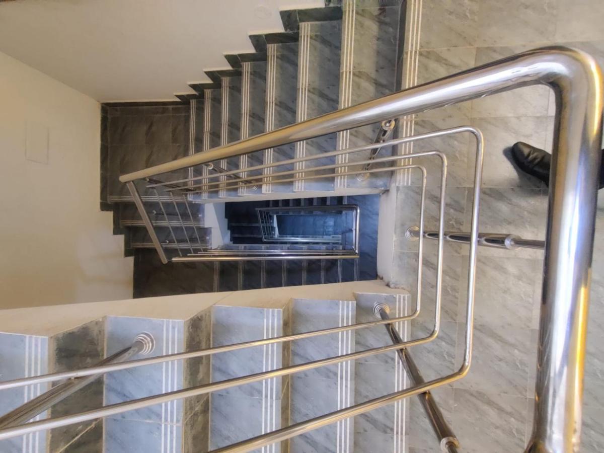 Allamanda Abode Aparthotel Chennai Ngoại thất bức ảnh